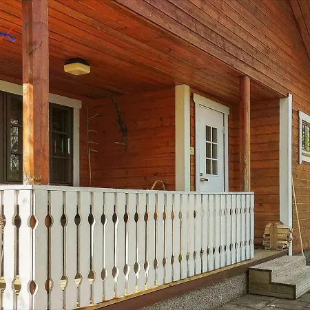 Aamunsarastus By Interhome